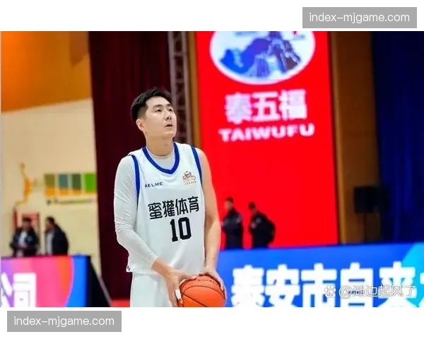 前CBA球星，现四川队助理教练陈辰进入国家队教练组考察名单